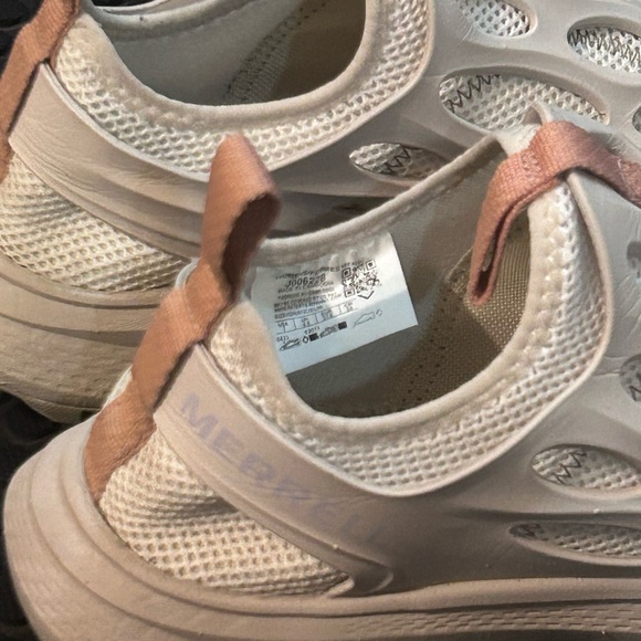 Women’s Hydro runner slip-ons shoes - Picture 3 of 4